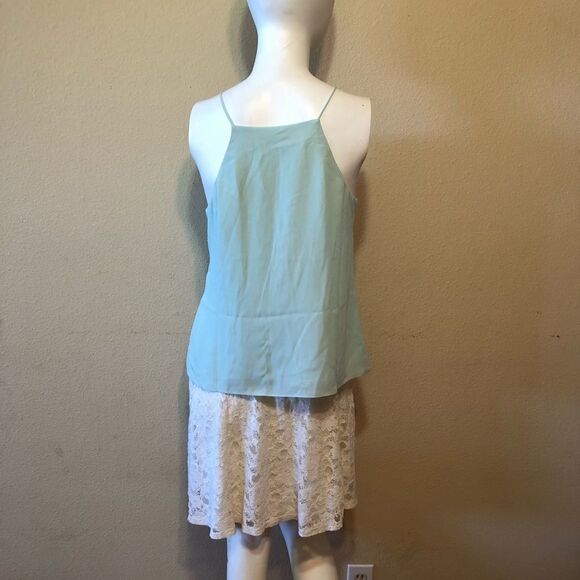 Wayf Poise Strappy Camisole Size Small - Picture 4 of 8